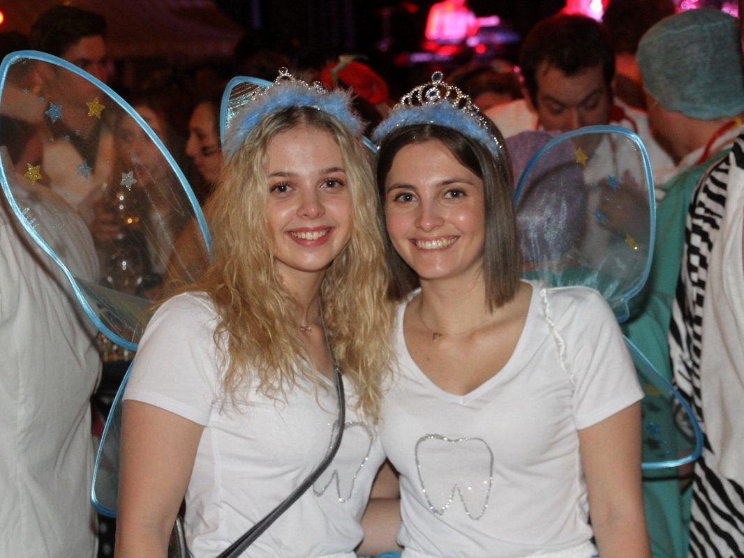 Zahnfee beim Musikball