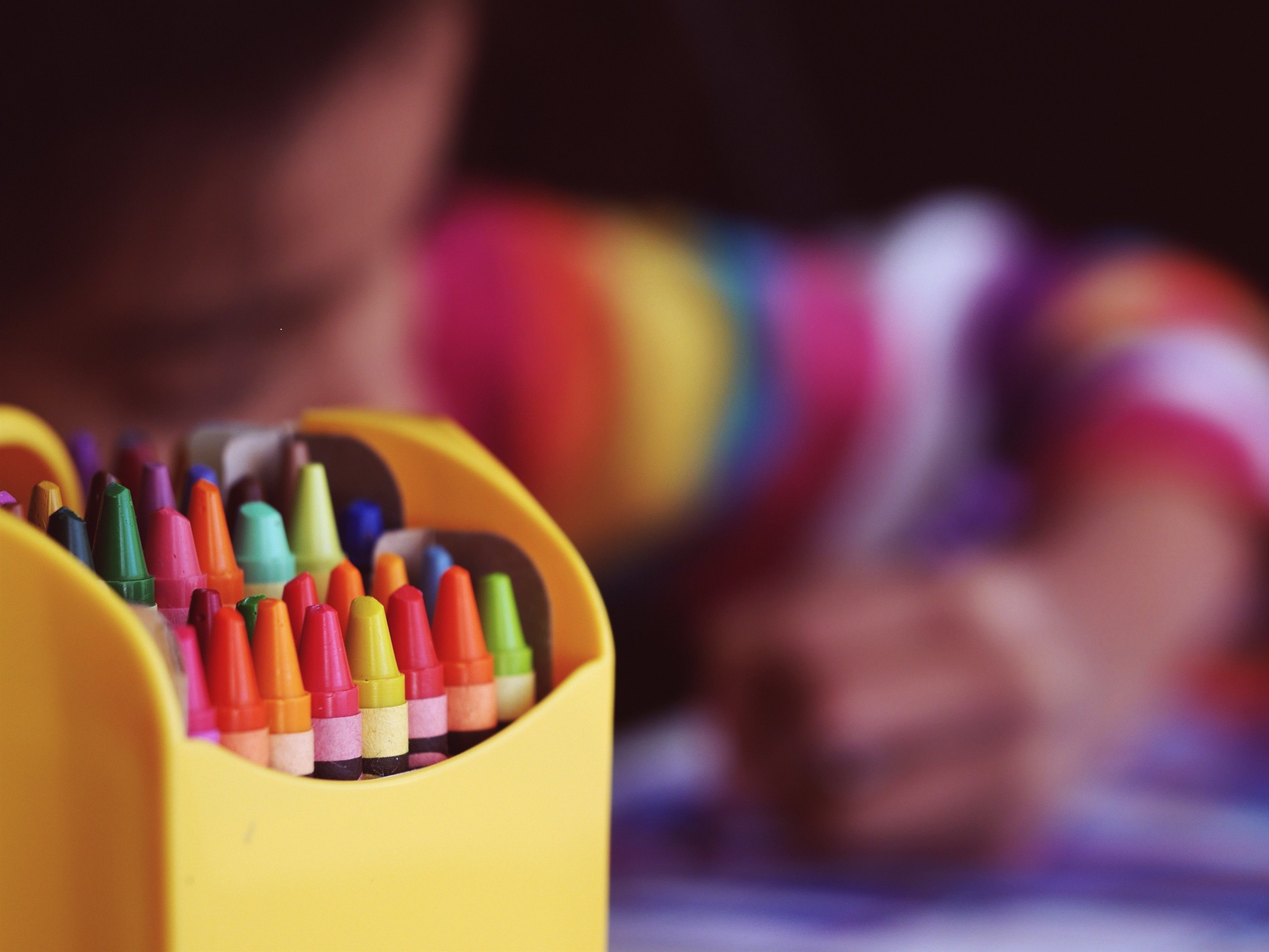 Wer seine Kinder zu Hause betreut, statt sie in einer öffentlichen Betreuung betreuuen zu lassen, bekommt von der Gemeinde Schwarzenberg Geld. Wer seine Kinder zu Hause betreut, statt sie in einer öffentlichen Betreuung betreuuen zu lassen, bekommt von der Gemeinde Schwarzenberg Geld.
