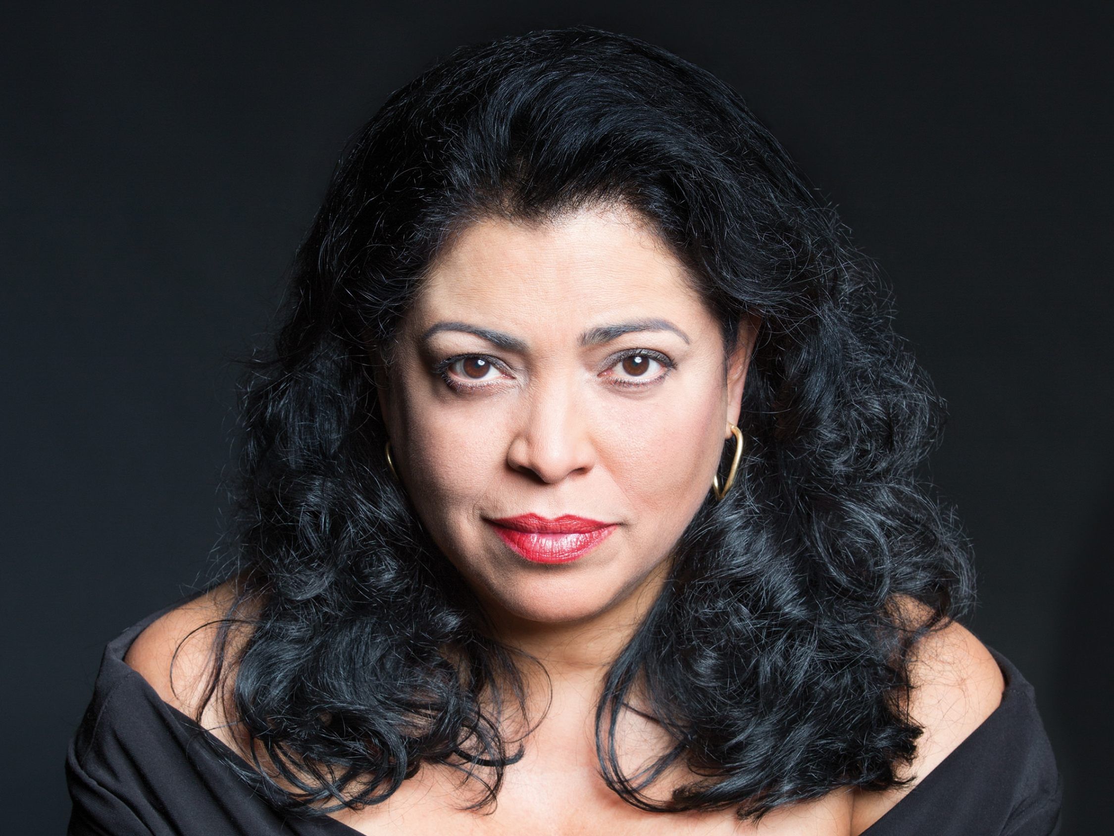 Melba Ramos spielt die Bess. Melba Ramos spielt die Bess.