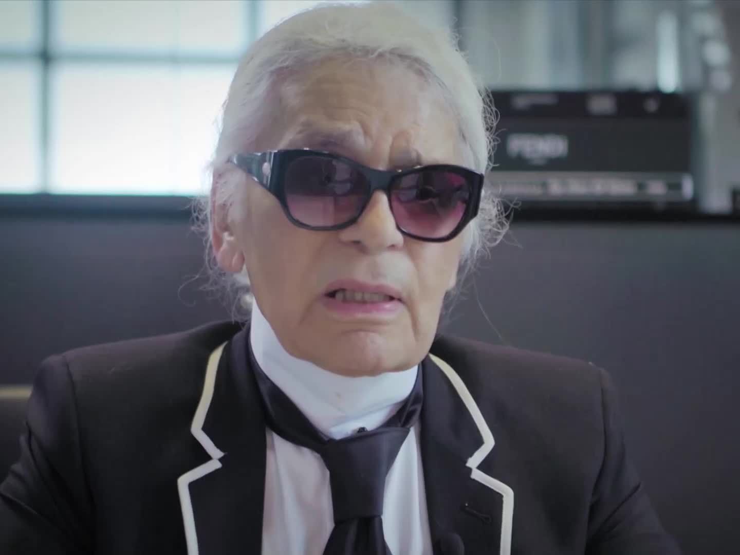 Karl Lagerfeld behält auch nach seinem Tod die Kontrolle. Karl Lagerfeld behält auch nach seinem Tod die Kontrolle.