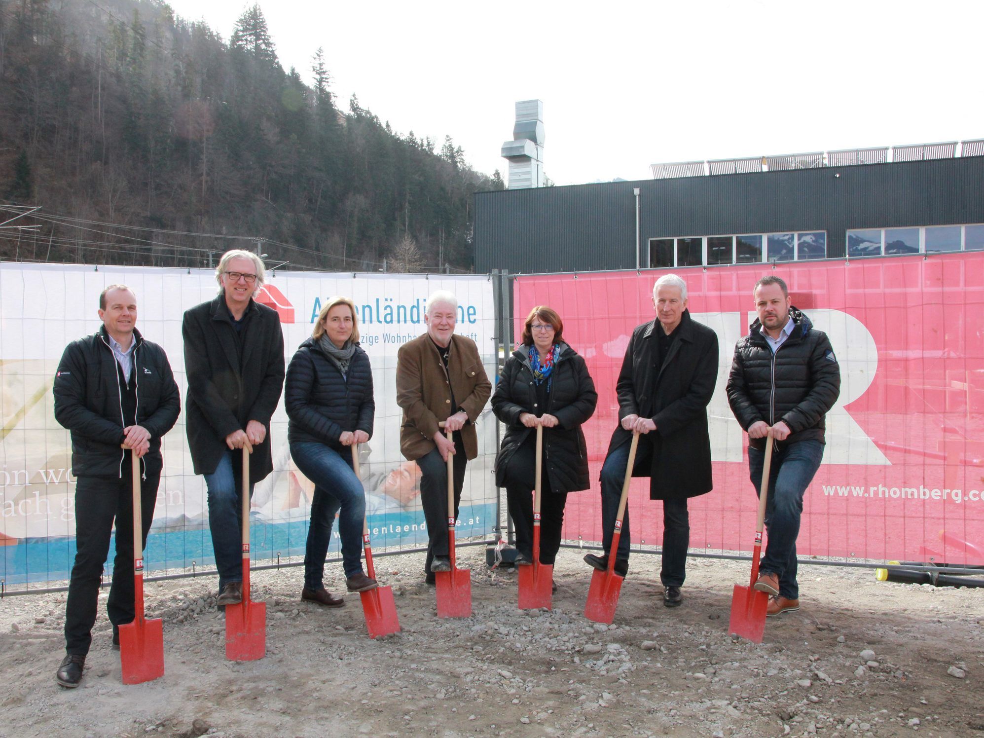 Spatenstich für ihre neue Wohnanlage in Feldkirch-Altenstadt Spatenstich für ihre neue Wohnanlage in Feldkirch-Altenstadt