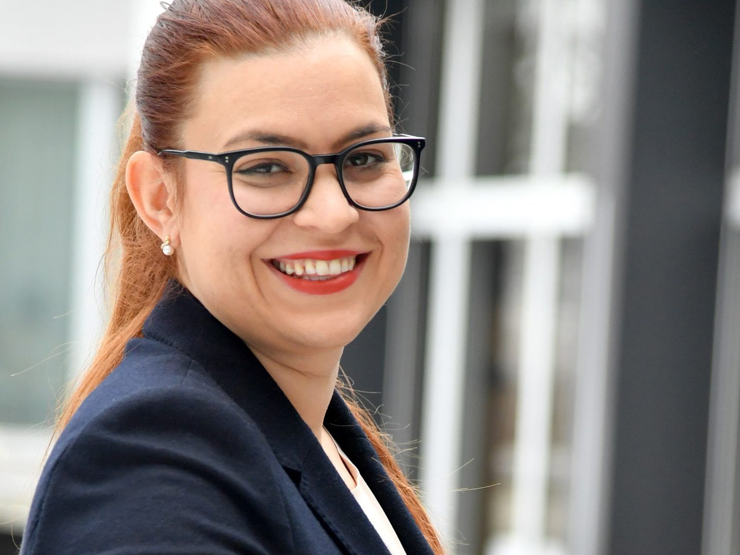 Nina Tomaselli kritisiert die Herausnahme von Flächen aus der Landesgrünzone für die Erweiterung des Alpla-Standortes in Fußach.