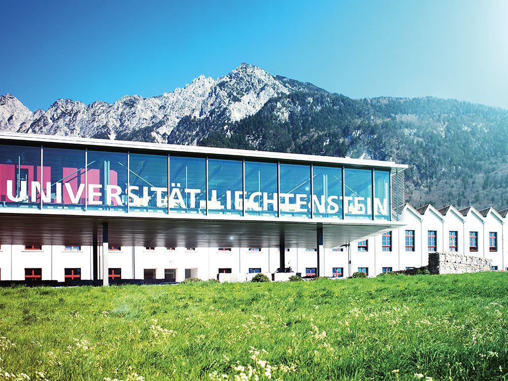 Die Personalsuche für die Stelle des Rektors sowie eines Verwaltungsdirektors für die Universität Liechtenstein startet dieser Tage. Die Personalsuche für die Stelle des Rektors sowie eines Verwaltungsdirektors für die Universität Liechtenstein startet dieser Tage.