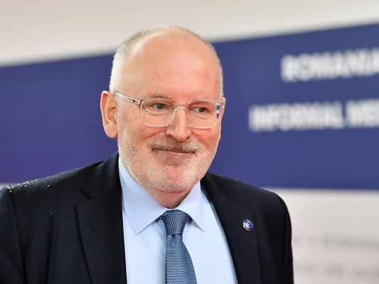 Timmermans fragt sich, wer hier wen unter Kontrolle hat