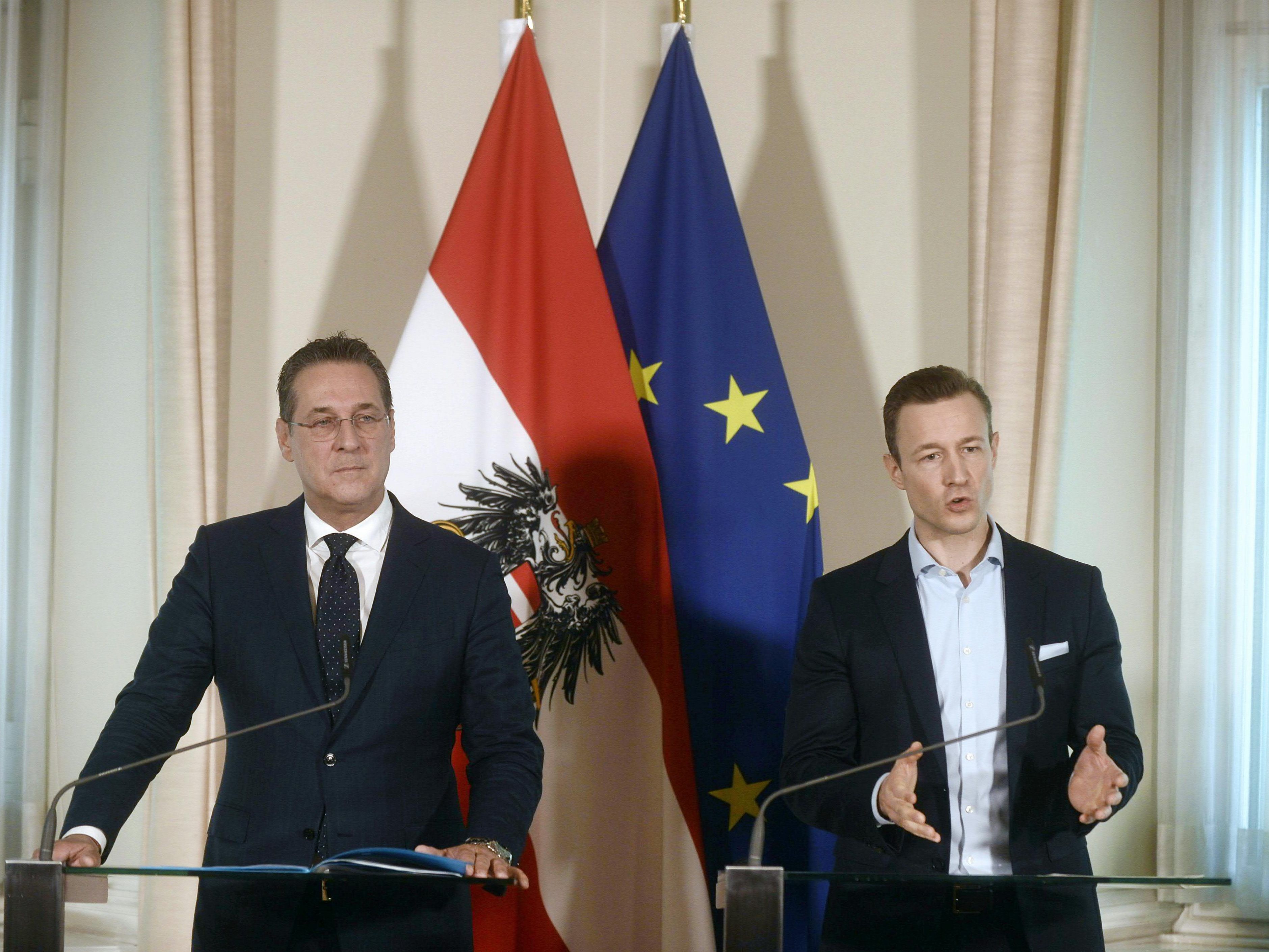 Es werden derzeit laut Blümel "intensive und gute" Verhandlungen zu den ORF-Gebühren geführt. Es werden derzeit laut Blümel "intensive und gute" Verhandlungen zu den ORF-Gebühren geführt.