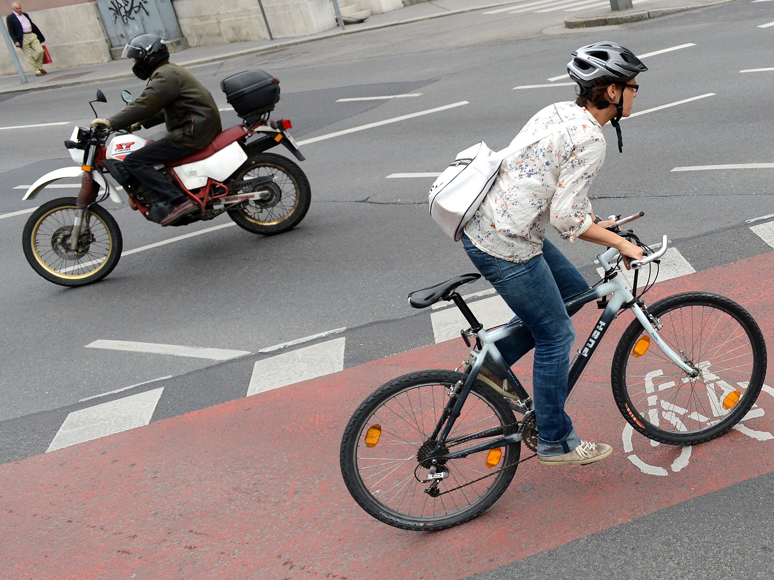 Motorradfahrer sind Radlern gegenüber besonderes kritisch eingestellt.