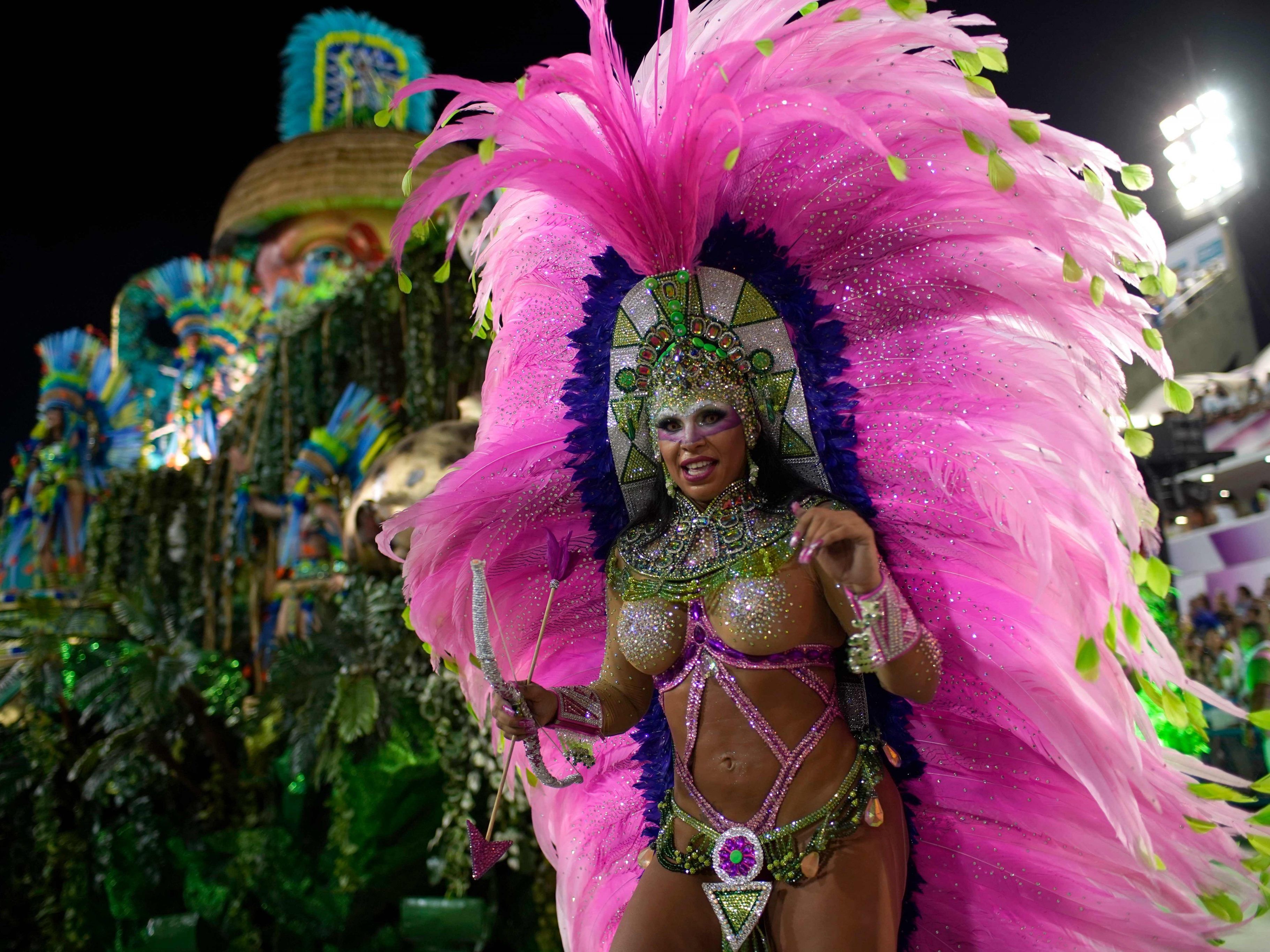 Die Gewinnergruppe der diesjährigen Karnevals-Paraden in Rio de Janeiro.