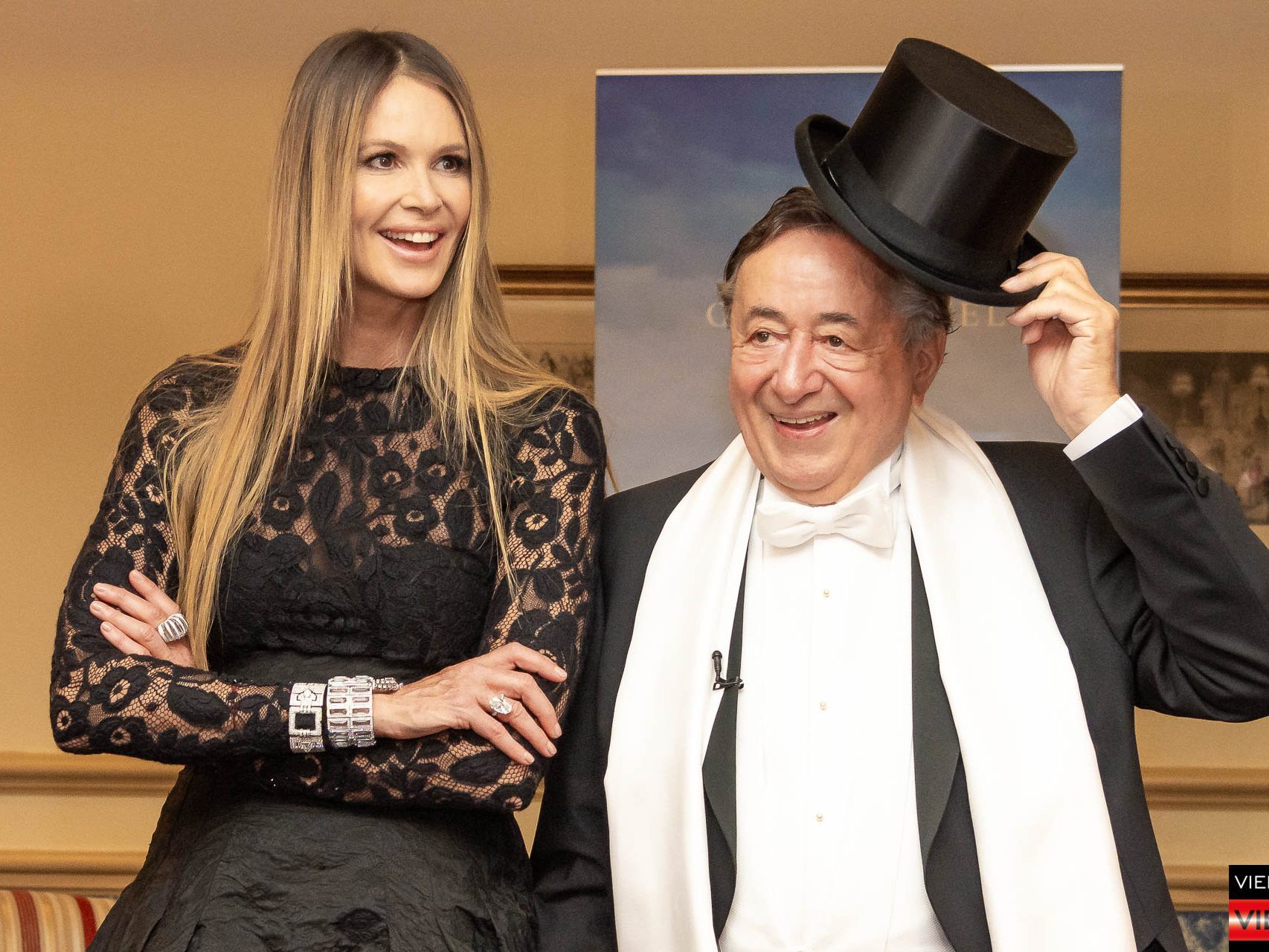 Opernball Abholung von Elle Mcpherson durch Richard Lugner - Grand Hotel Wien - 28.02.2019