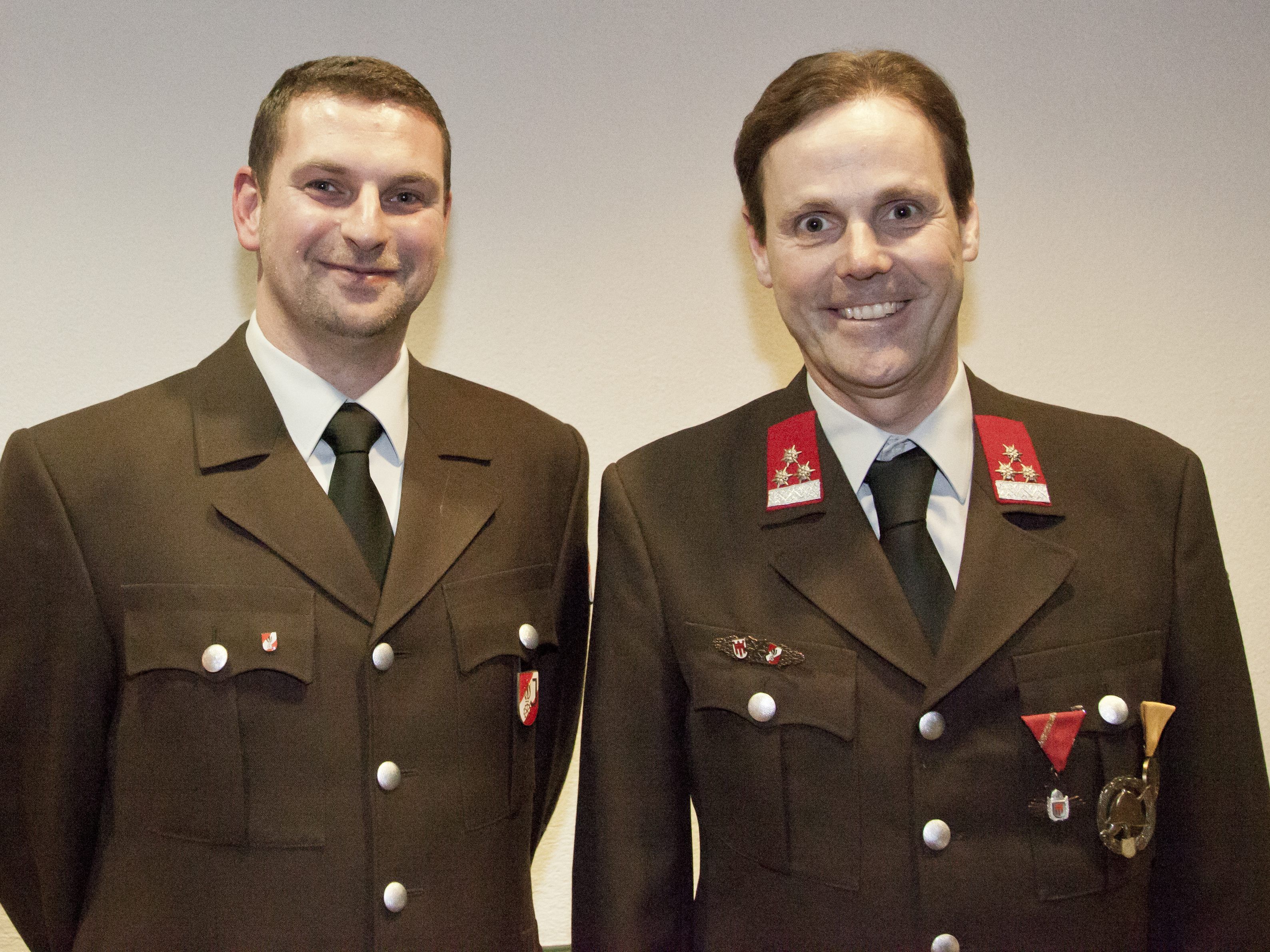 Andre Hegewald und Bernhard Geiger leiten künftig die Feuerwehr Gurtis.