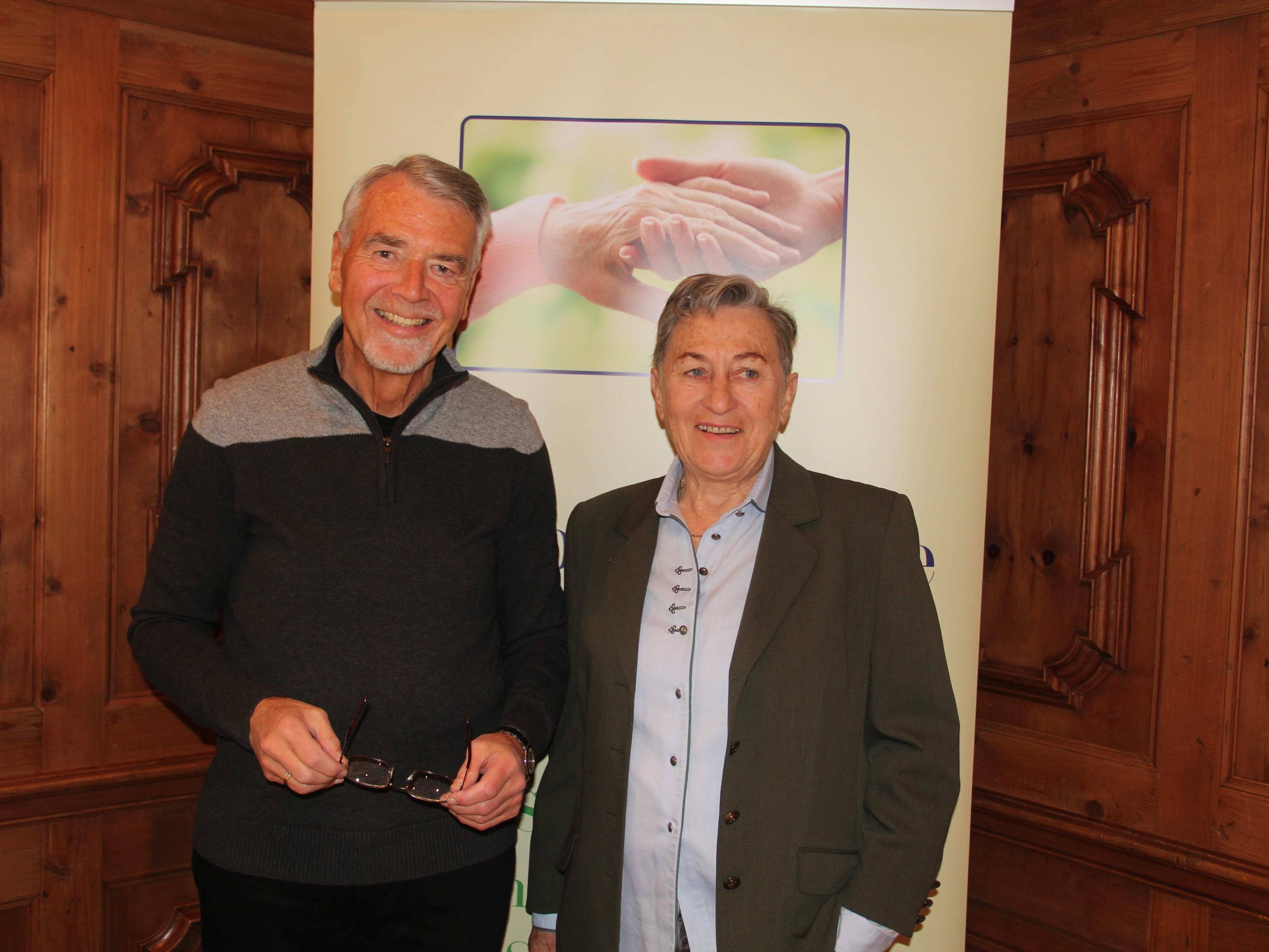 Der Vorstand Reinhard Winterhoff und seine Stellvertreterin Christiane Hagen.