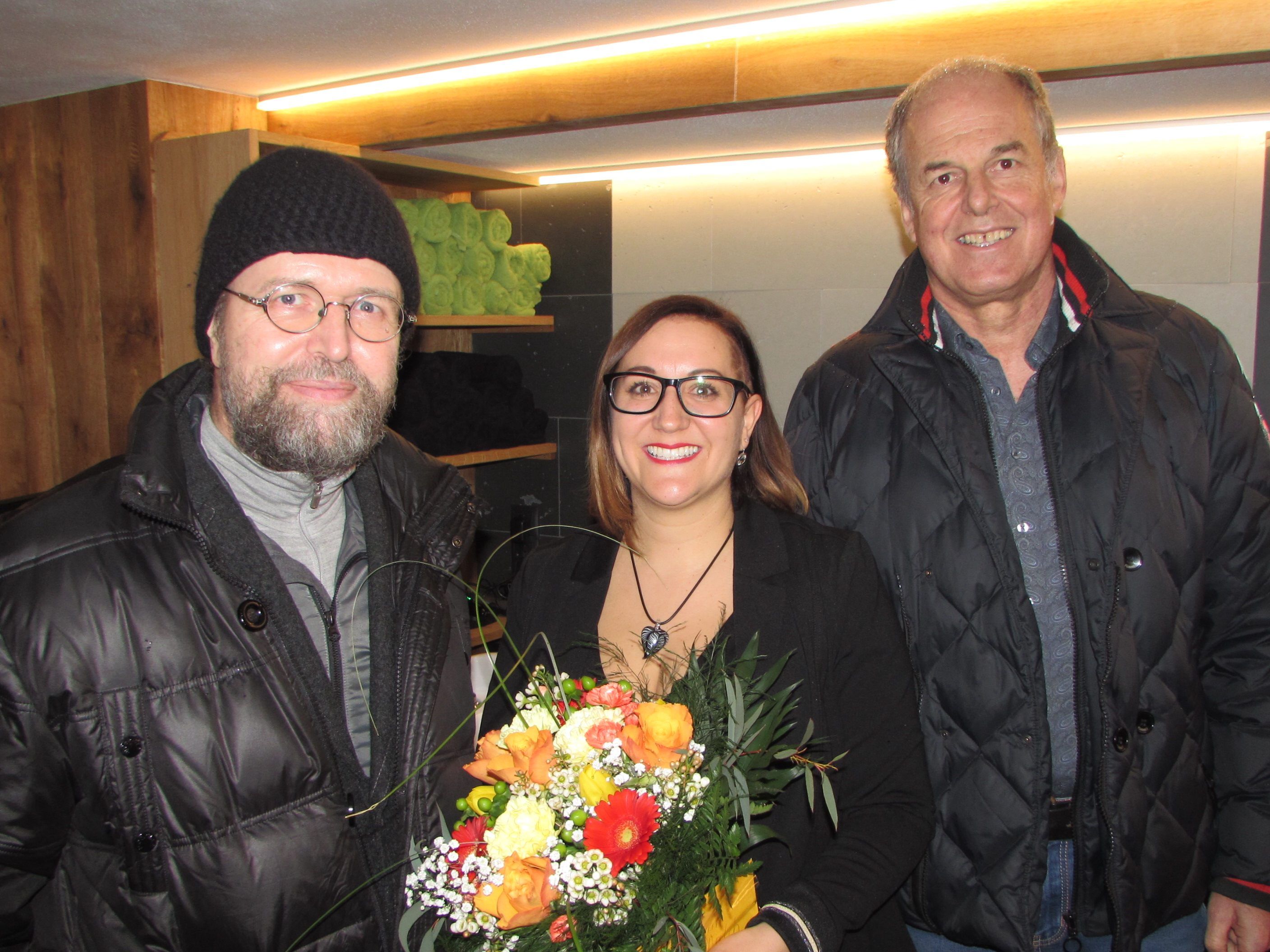 v. l: Pfarrer Ernst Ritter, Daniela Walch und Bgm. Florian Morscher