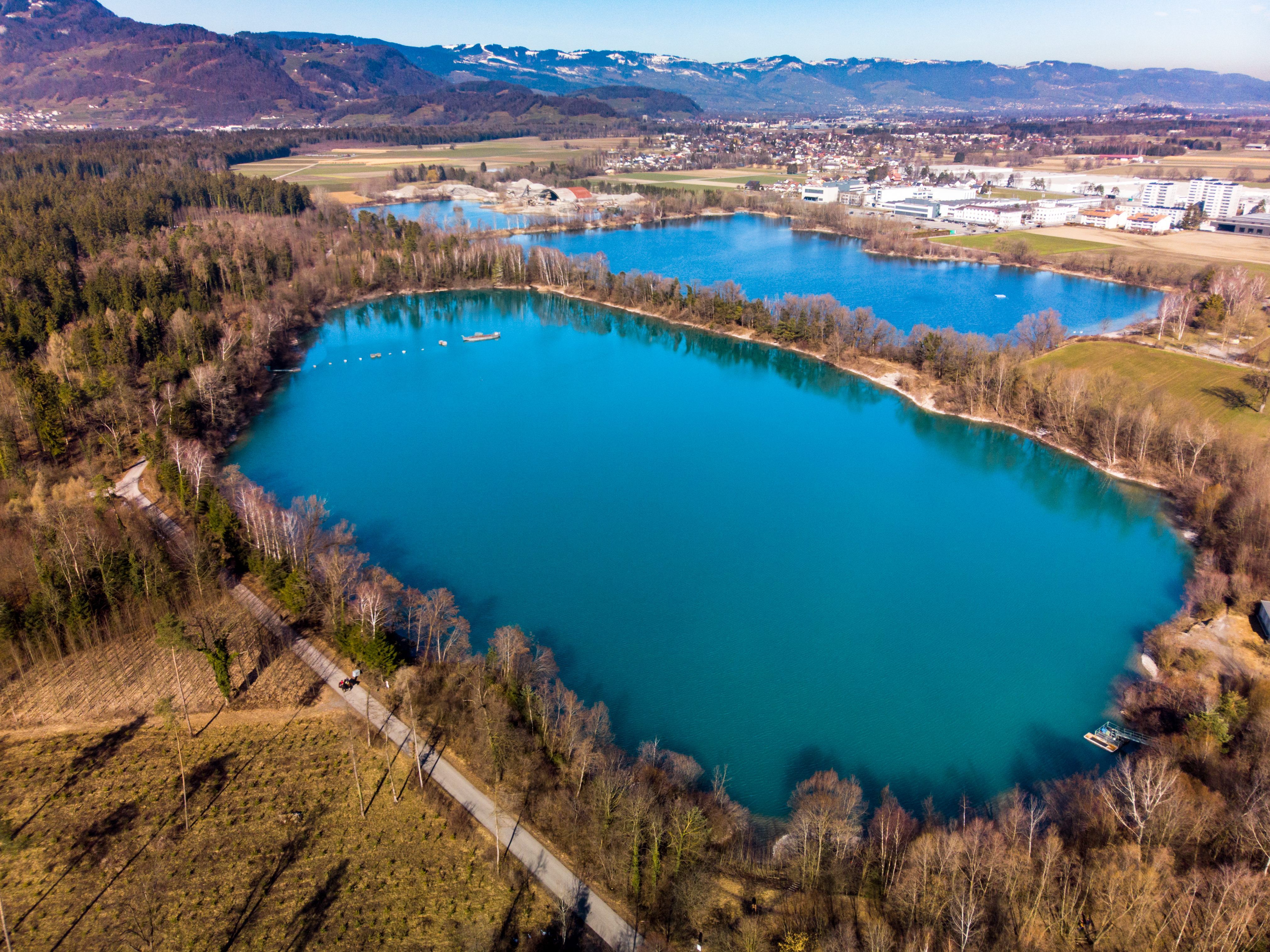 Die Paspelsseen sind ein beliebtes Naherholungsgebiet der Region Feldkirch-Vorderland. Die Paspelsseen sind ein beliebtes Naherholungsgebiet der Region Feldkirch-Vorderland.