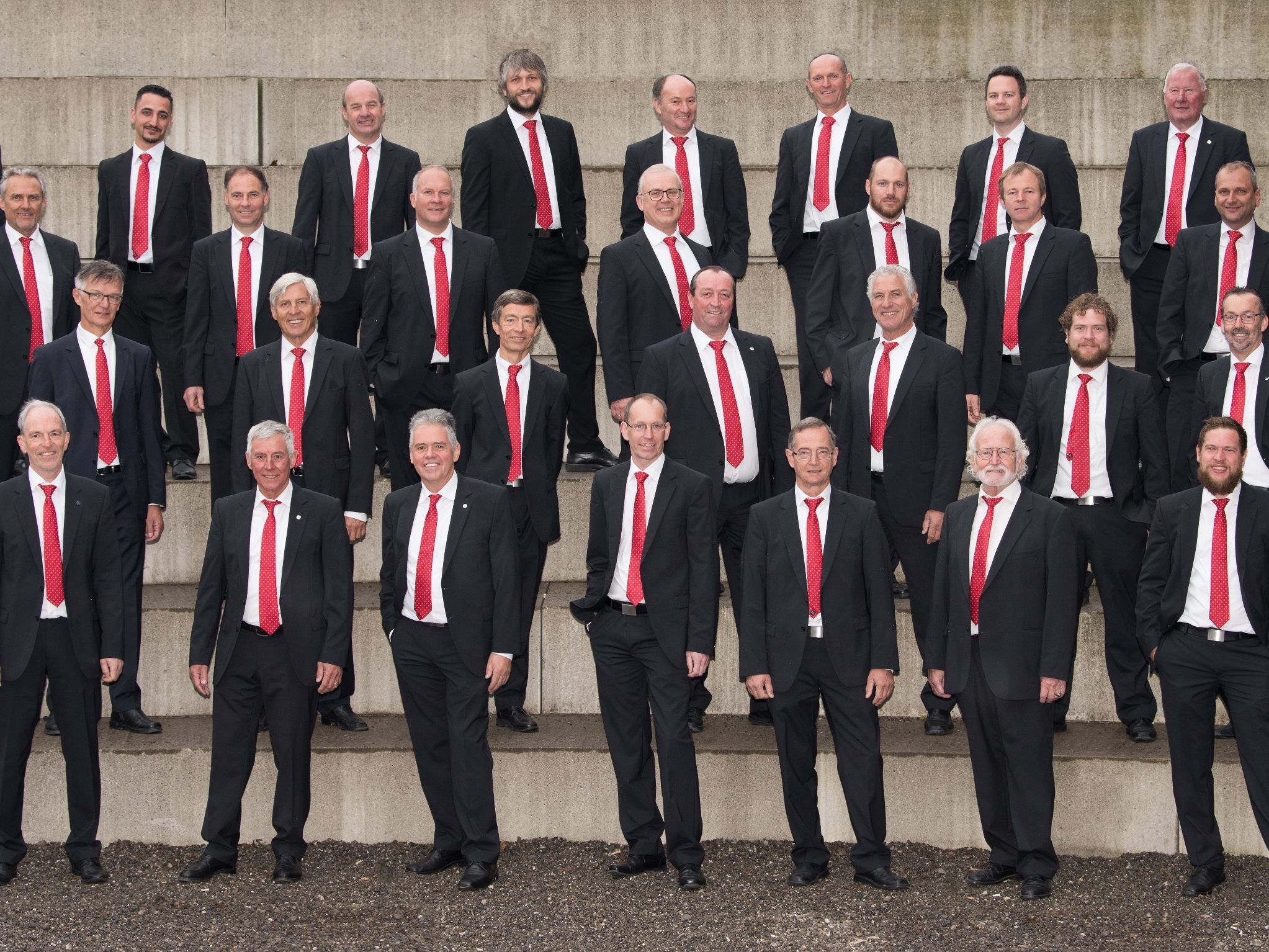 Der LIEDERmännerChor Alberschwende ist einer der vier teilnehmenden Männerchöre bei dem Mega-Konzert. Der LIEDERmännerChor Alberschwende ist einer der vier teilnehmenden Männerchöre bei dem Mega-Konzert.