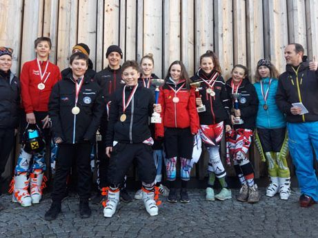 Starke Teamleistung der Nenzinger Sportmittelschüler. Starke Teamleistung der Nenzinger Sportmittelschüler.