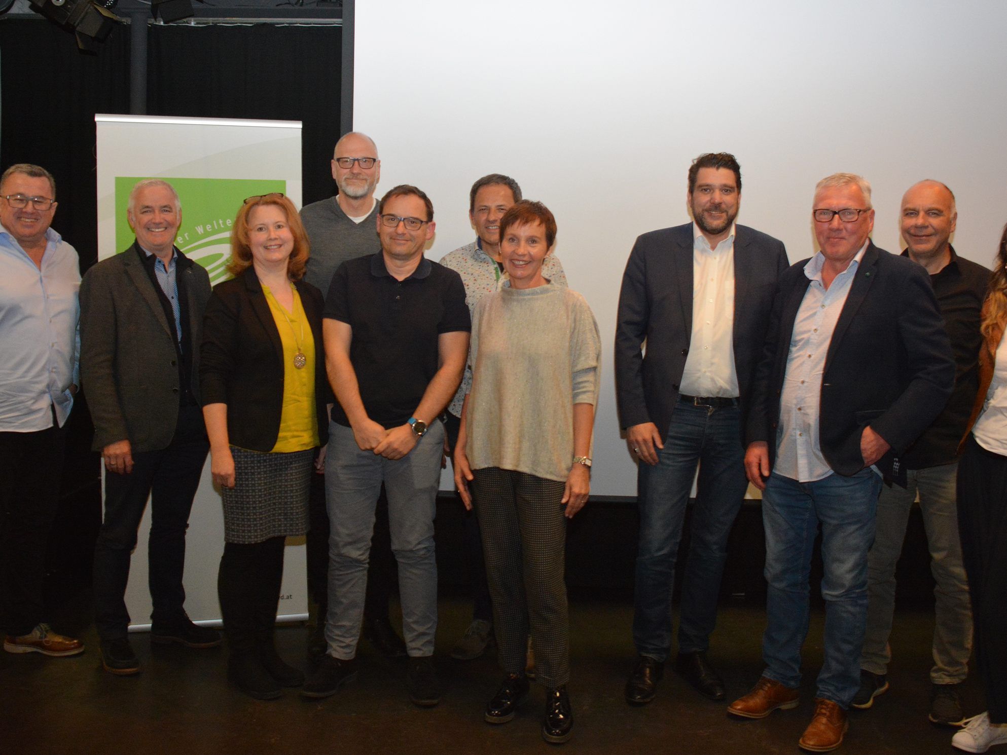 Hans Wolff (links) und Wire-Obmann Markus Rusch (2. v.li) mit dem WIGE-Vorstand Hans Wolff (links) und Wire-Obmann Markus Rusch (2. v.li) mit dem WIGE-Vorstand