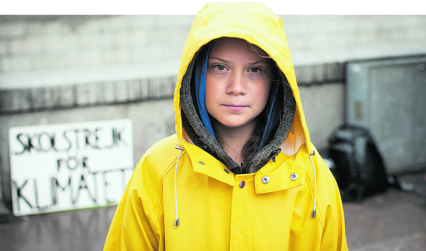 Mit ihr fing im vergangenen Jahr alles an: Die 16-jährige Schwedin Greta Thunberg wurde zum Gesicht der neuen jungen Klimaschutzbewegung. Die engagierte Schülerin ist auch an vorderster Front bei den Demos dabei – am 28. Mai auch in Wien. Mit ihr fing im vergangenen Jahr alles an: Die 16-jährige Schwedin Greta Thunberg wurde zum Gesicht der neuen jungen Klimaschutzbewegung. Die engagierte Schülerin ist auch an vorderster Front bei den Demos dabei – am 28. Mai auch in Wien.