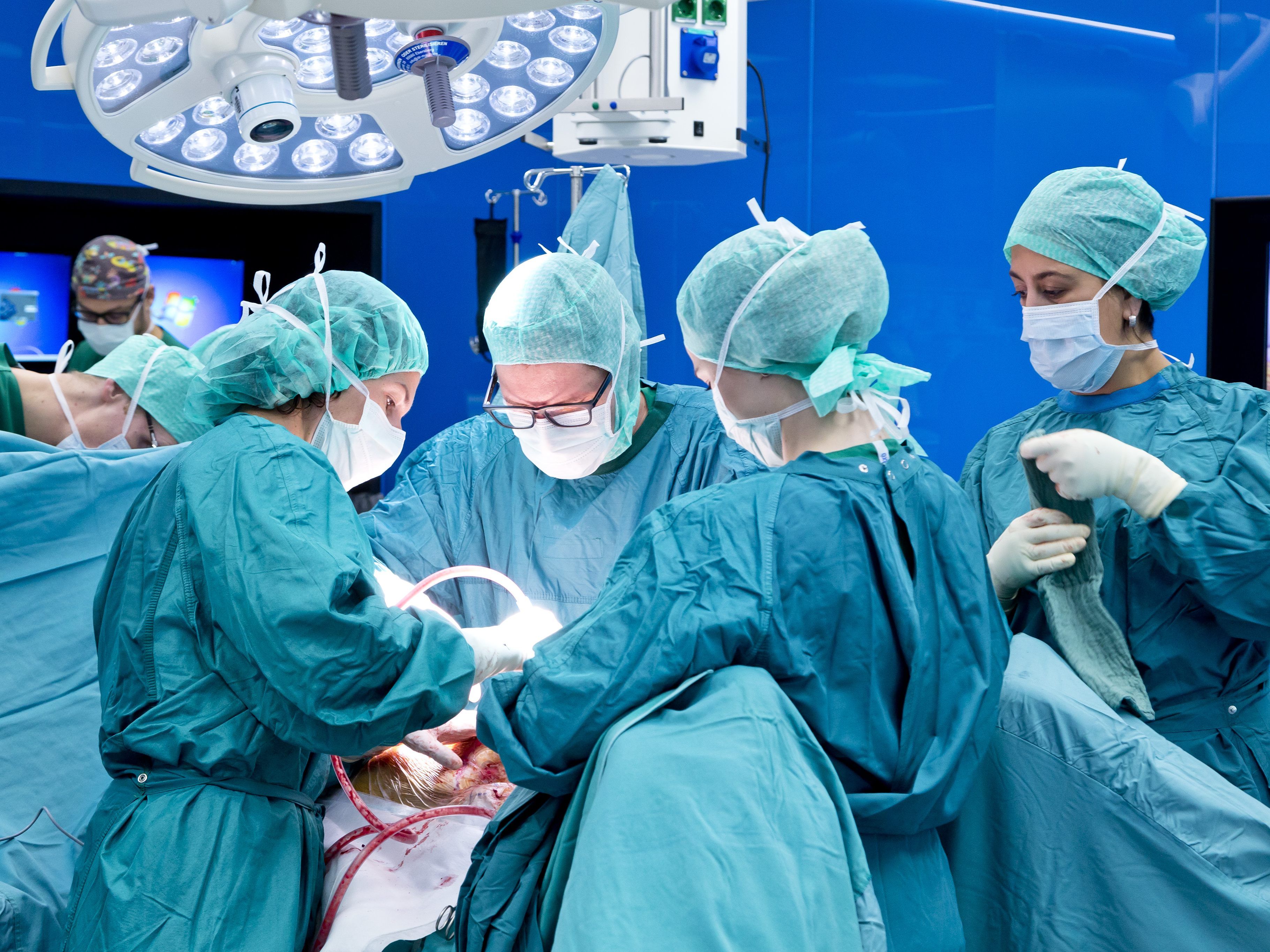 Am Ladeskrankenhaus Feldkirch müssen Operationen verschoben werden.