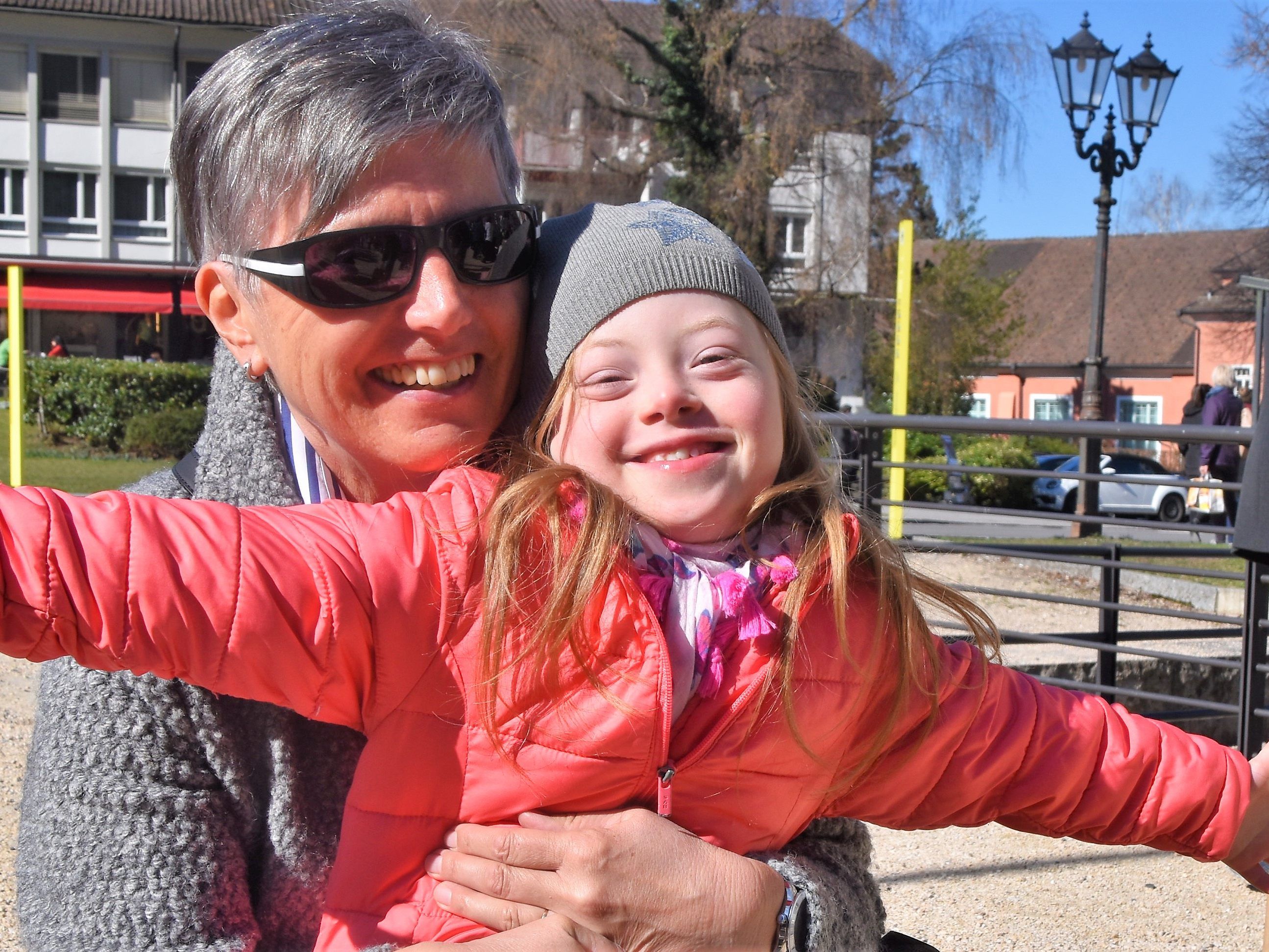 Lynn und Oma Karin Kofler waren mit dabei Lynn und Oma Karin Kofler waren mit dabei