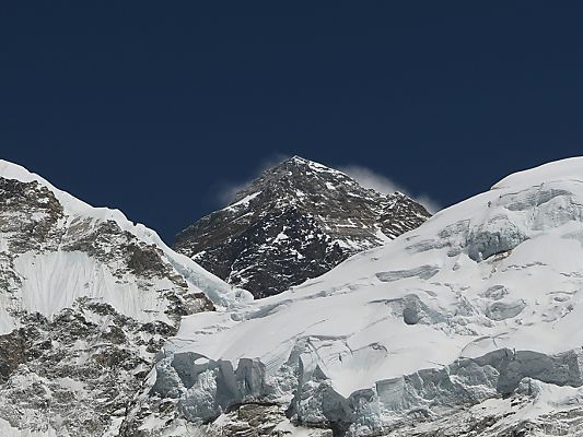 Mount Everest: Landvermesser brechen zu Messexpedition auf Mount Everest: Landvermesser brechen zu Messexpedition auf