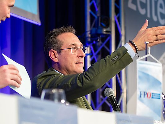 "Reporter ohne Grenzen" kritisiert Umgang der FPÖ mit Medien