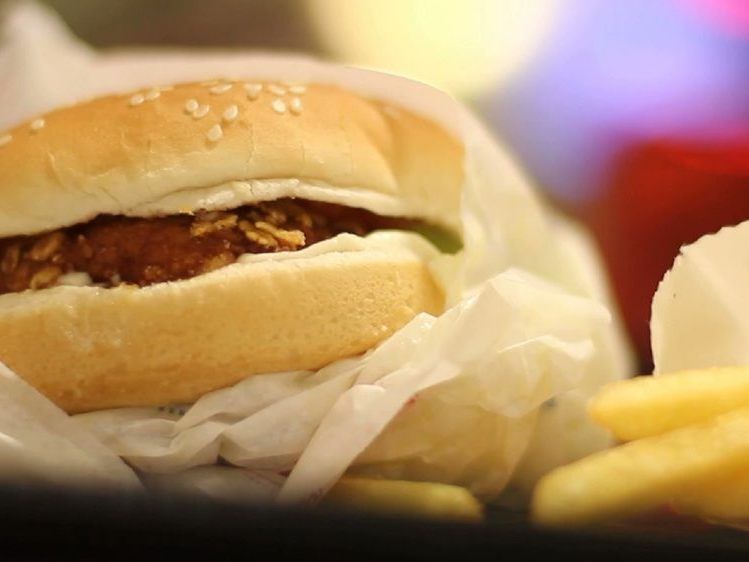 Das Brot bleibt gleich, Ketchup und Senf jedoch sind auch vegan Das Brot bleibt gleich, Ketchup und Senf jedoch sind auch vegan