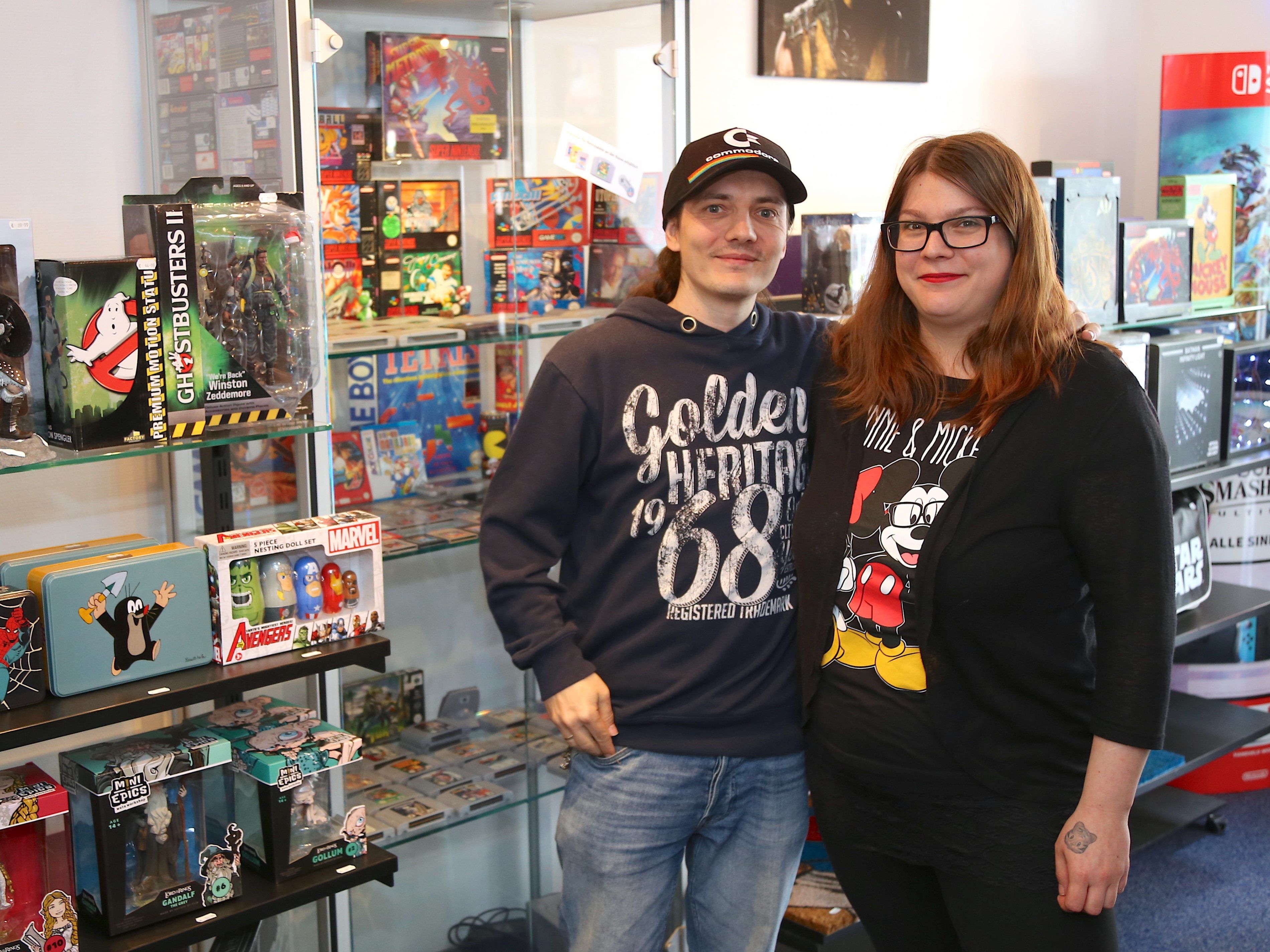 Stefan und Anja Wehinger bei der Eröffnung des "NöRD-SHOPS" in Bludenz.