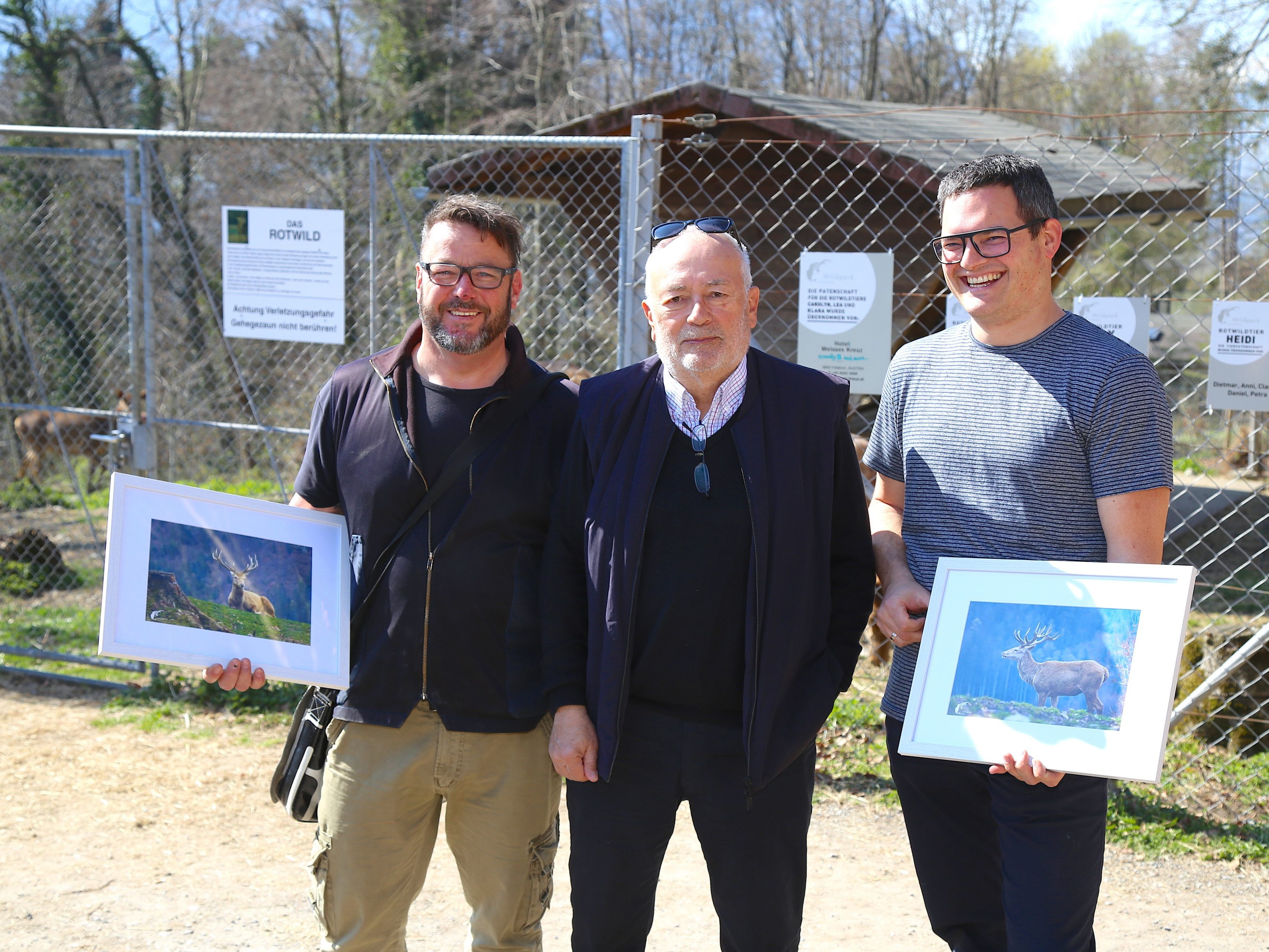 Die Tierpaten Michael Facchin, Präsident Wolfgang Burtscher und Pate Matthias Moser.