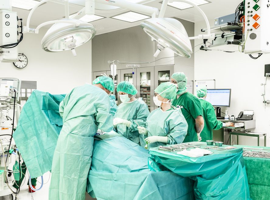 Die Tageschirurgie verfügt über modernste OPs