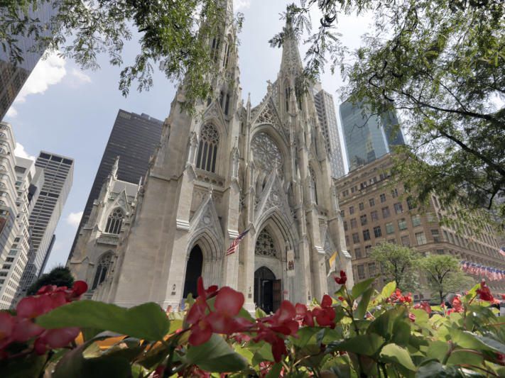 Der Mann wollte die St. Patrick's Cathedral mit Benzinkanistern betreten.