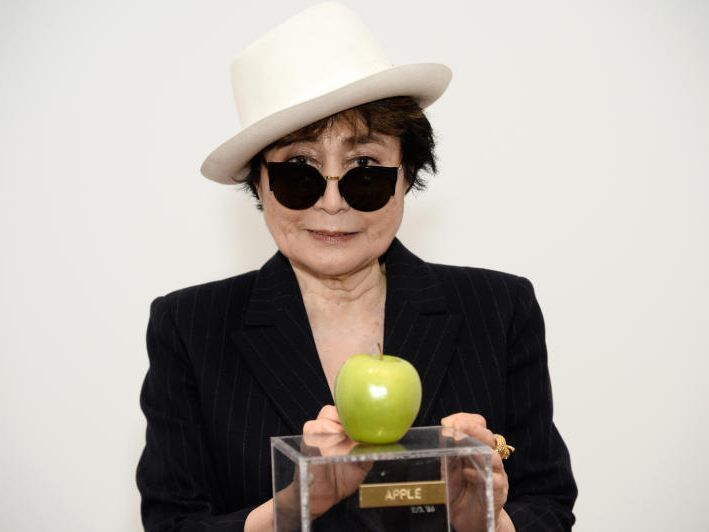 In "Yoko Ono - Peace is Power" zeigt das Leipziger Museum 70 Werke der Konzeptkünstlerin. In "Yoko Ono - Peace is Power" zeigt das Leipziger Museum 70 Werke der Konzeptkünstlerin.