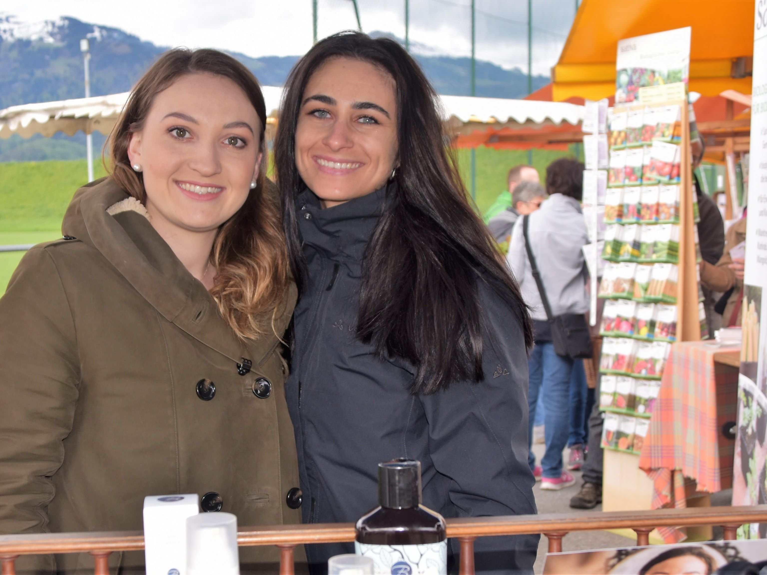 Katharina Kerber und Sara Postai von Mädelfein