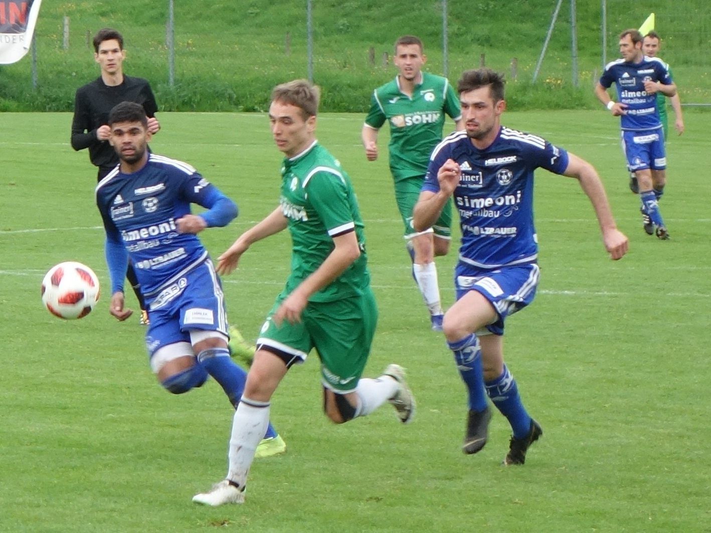 Die Andelsbucher Goalgetter Uelder Barbosa (li.) und Simon Walch möchten auch gegen Egg jubeln. Die Andelsbucher Goalgetter Uelder Barbosa (li.) und Simon Walch möchten auch gegen Egg jubeln.