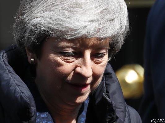 Für Theresa Mays Tories werden Verluste erwartet