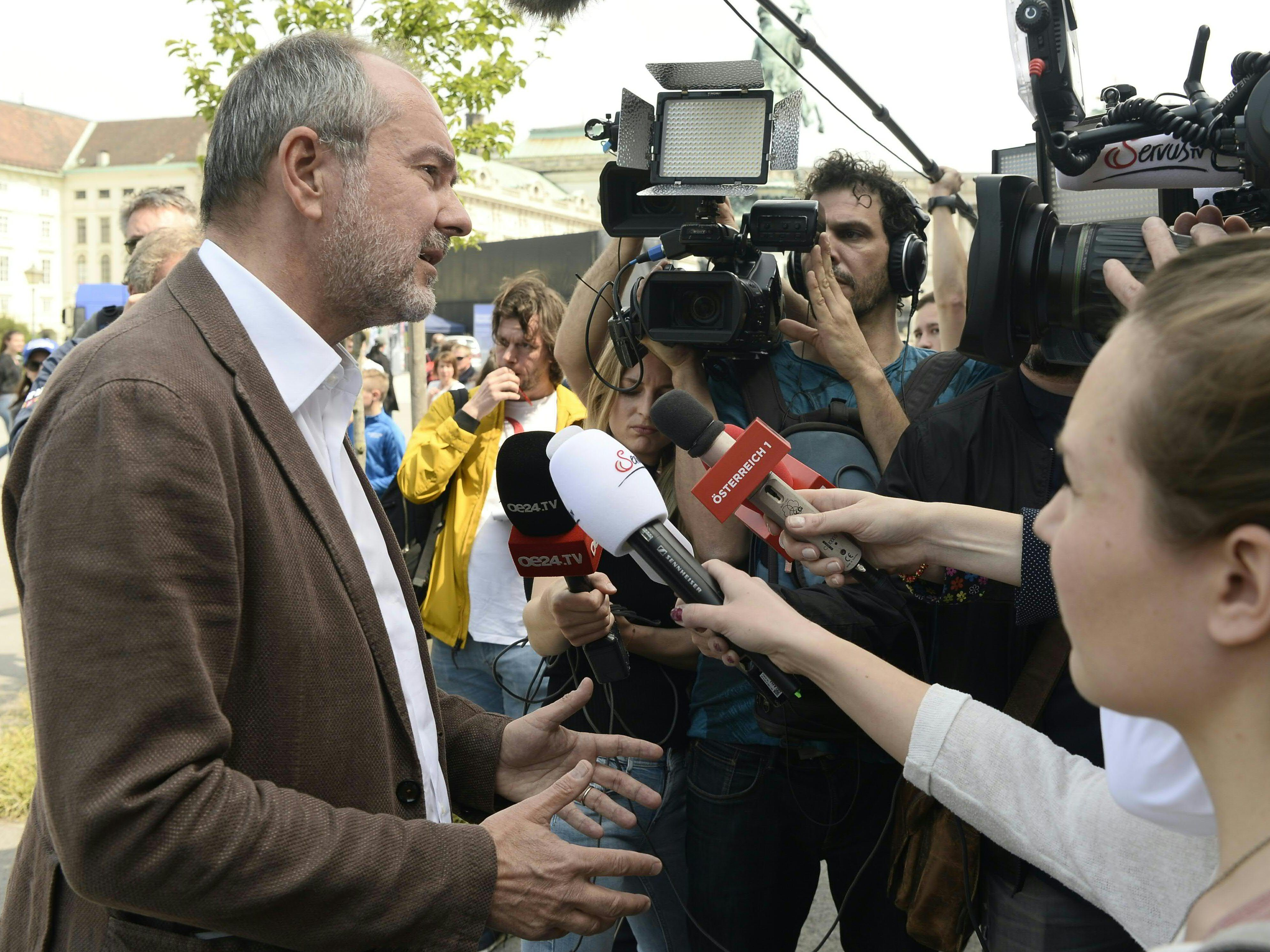 SPÖ-Bundesgeschäftsführer Thomas Drozda kündigte eine Klage gegen Kurz an.