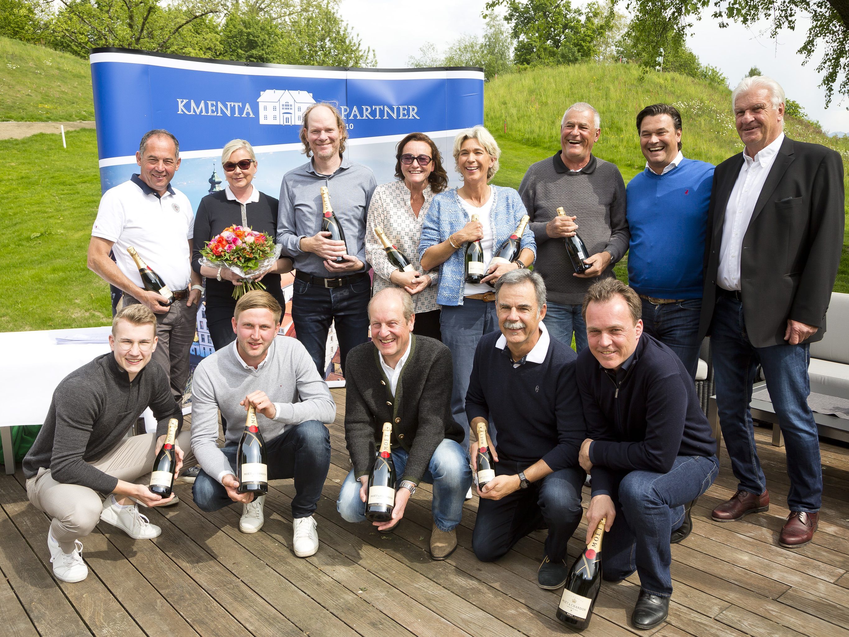 Sieger, Sponsoren und Präsident beim ersten Kmenta-Golfcup.