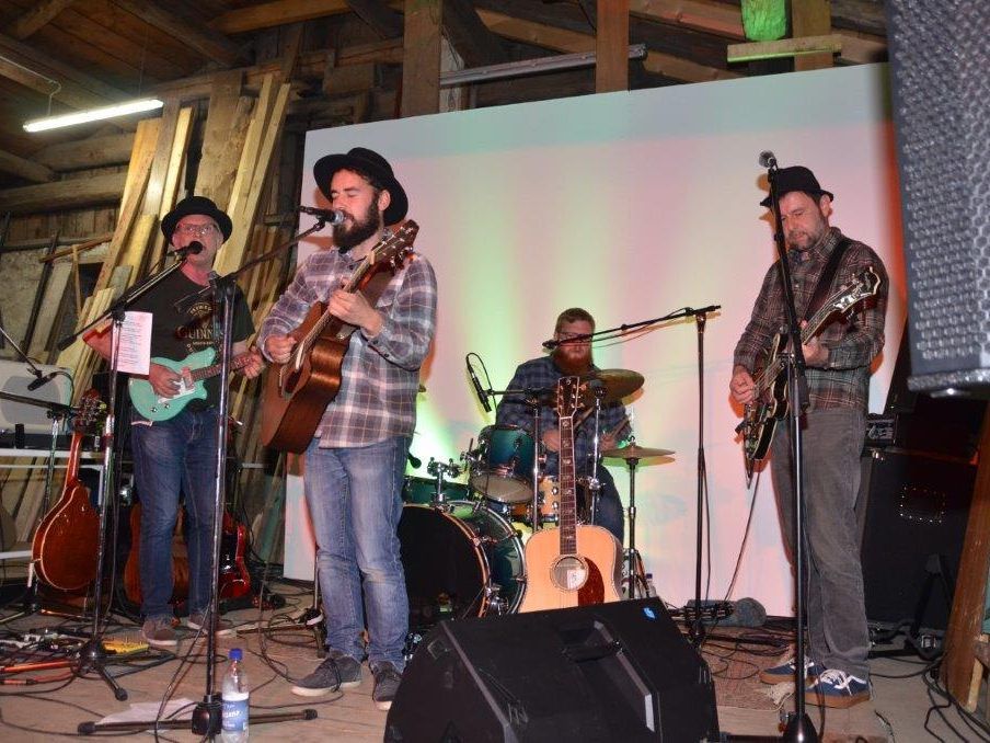 Konzert of horses and men