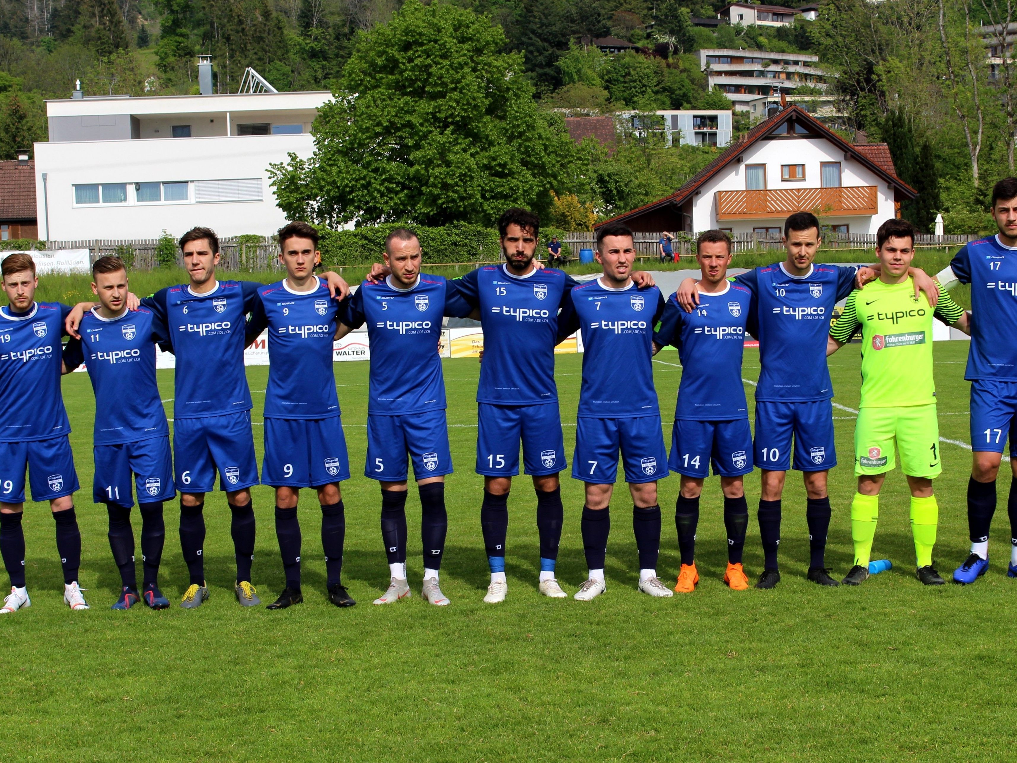 Ein volles Haus und beste Fußballstimmung: Besuchen Sie das Heimspiel SV typico Lochau gegen Austria Lustenau Amateure im Stadion am Hoferfeld.