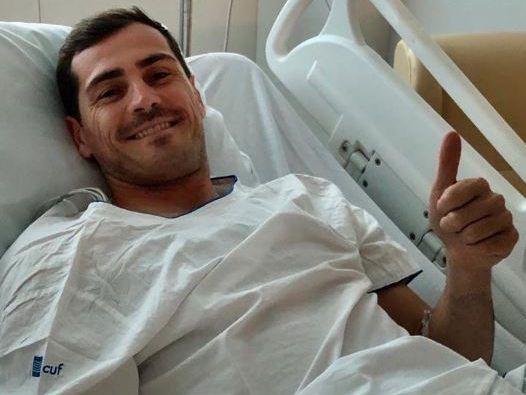 Auf dem Weg der Besserung: Iker Casillas. Auf dem Weg der Besserung: Iker Casillas.