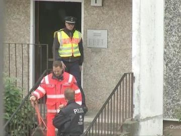 Ein 58-Jähriger wurde festgenommen. Ein 58-Jähriger wurde festgenommen.