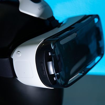 Noch arbeiten wir in einer mutmaßlich realen Welt Noch arbeiten wir in einer mutmaßlich realen Welt