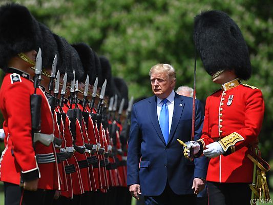 Trump war bei der Queen zu Gast Trump war bei der Queen zu Gast