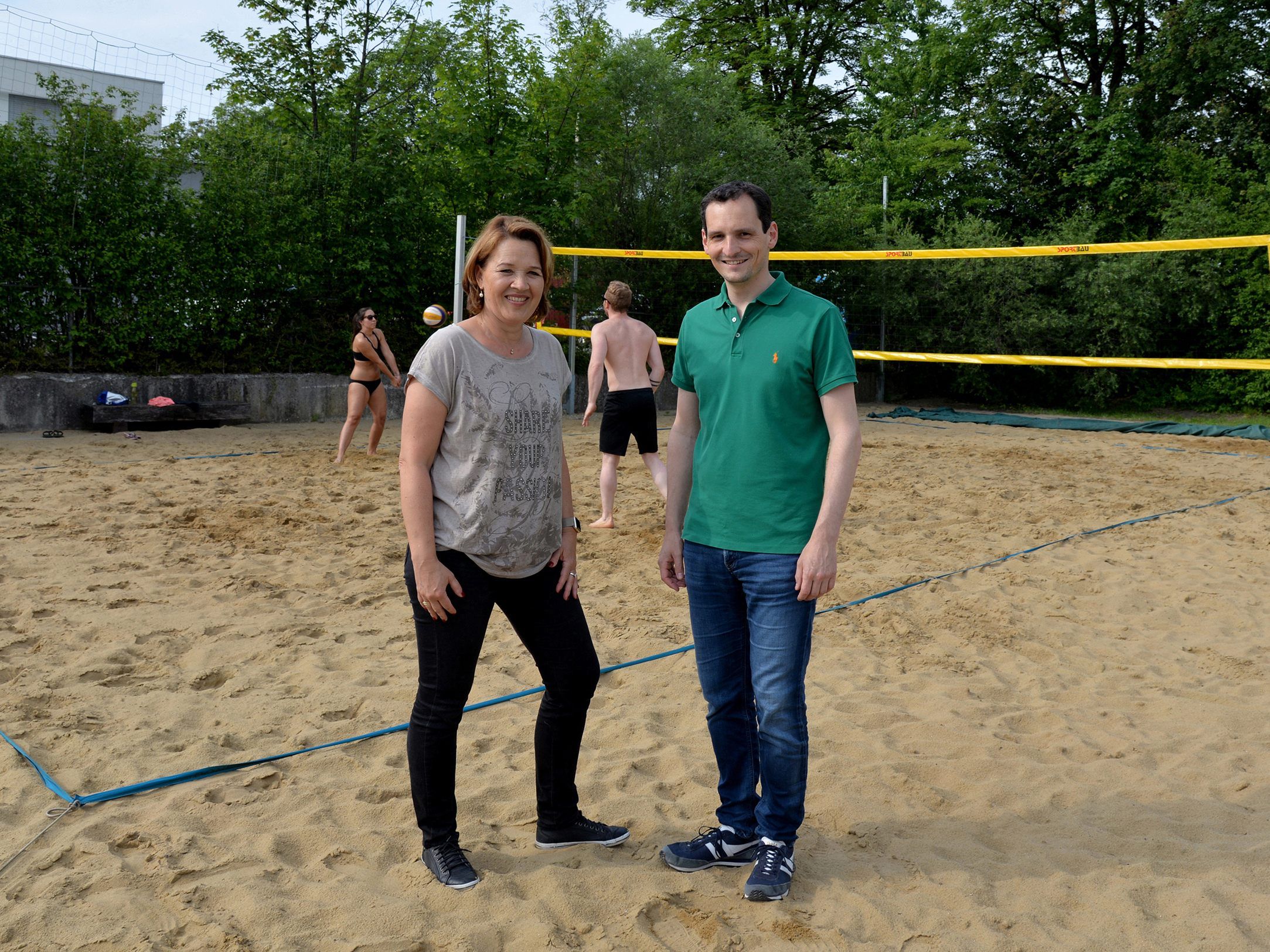 Der Beach Volleyballplatz beim BORG Schoren ist nun auch öffentlich zugänglich.