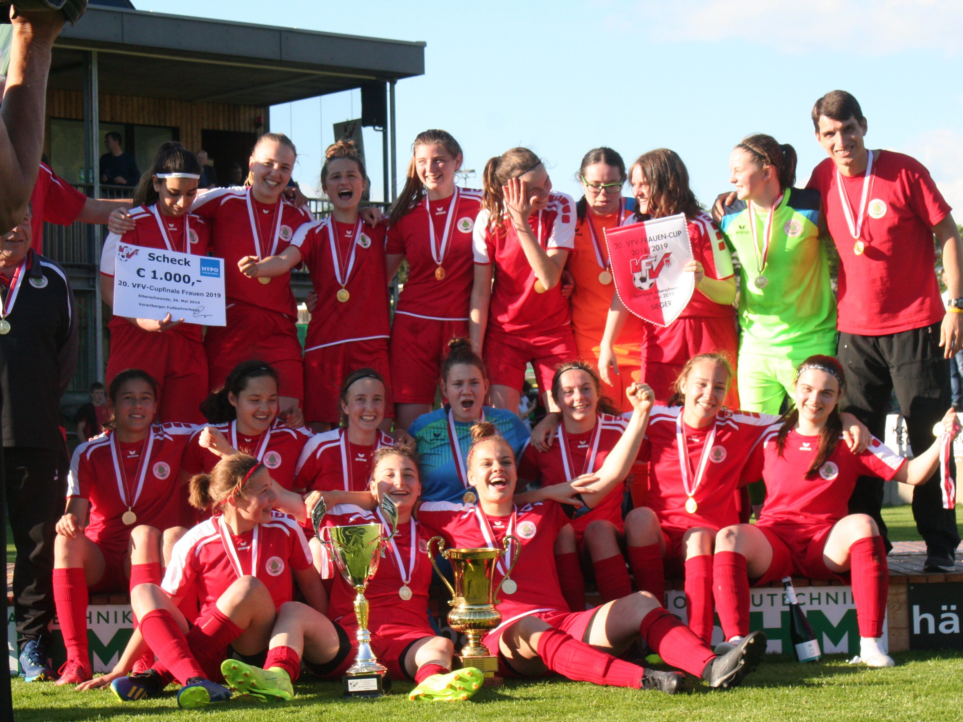 Auf die FCD Meisterladies warten neue Herausforderungen in der neuen Saison