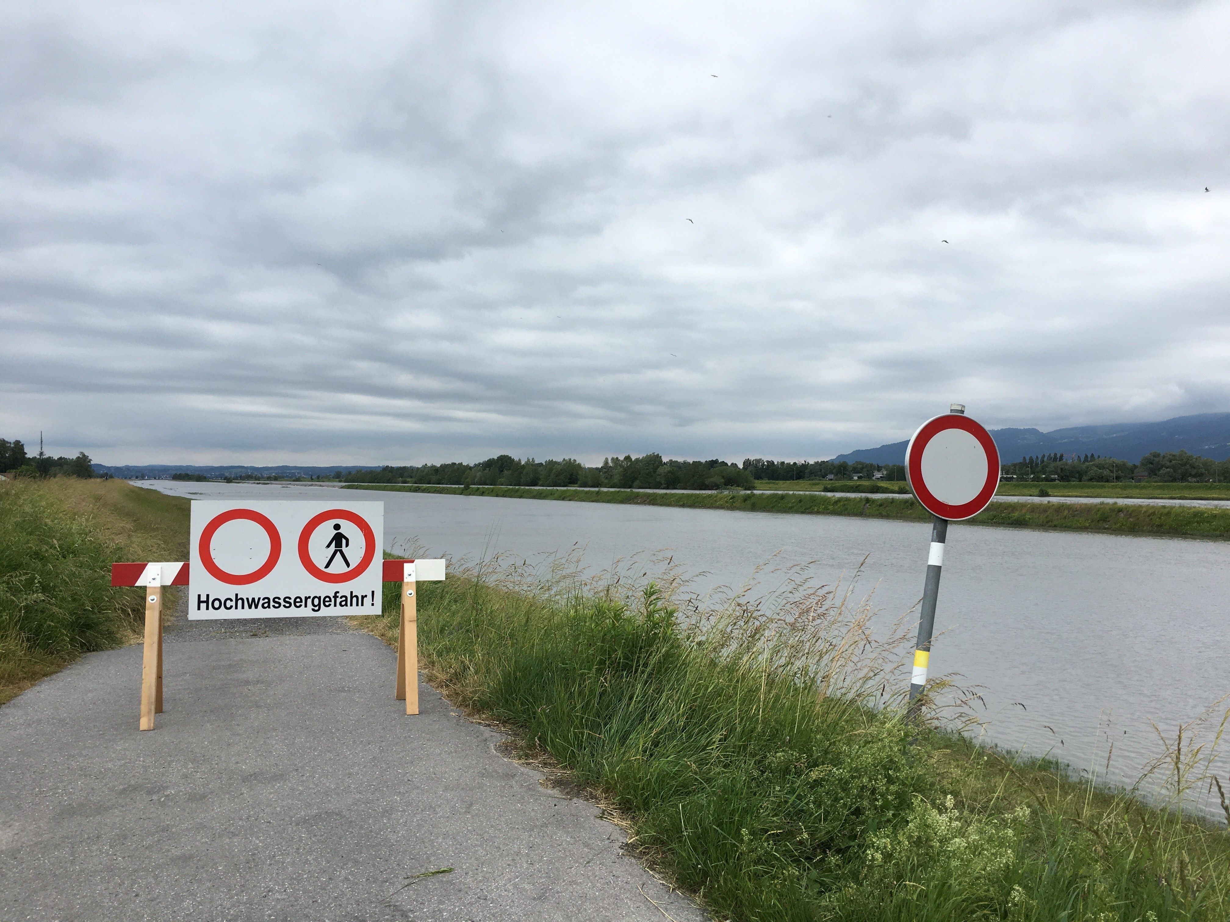 Die Hochwasser-Situation entspannt sich langsam Die Hochwasser-Situation entspannt sich langsam