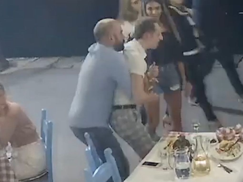 Der Wirt rettete dem Touristen mit seiner schnellen Reaktion das Leben.