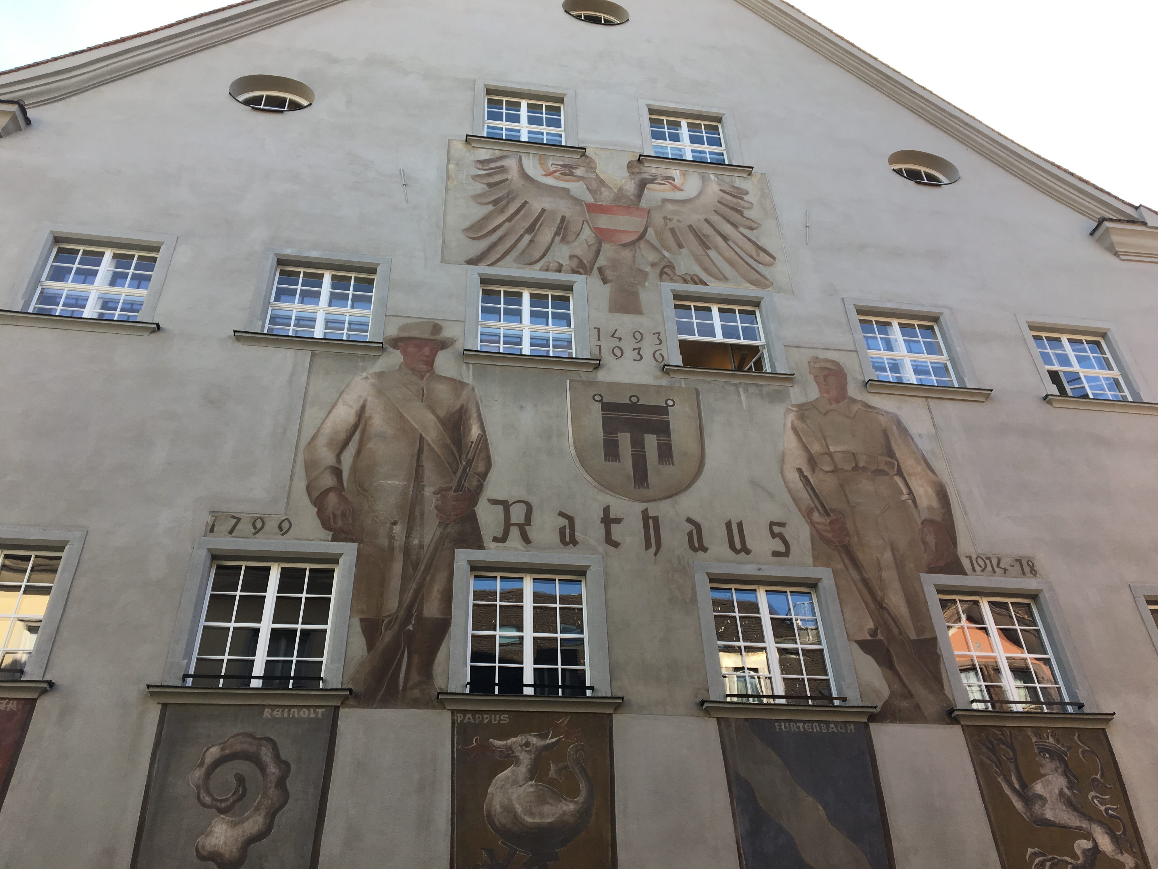 Stadtvertreter diskutieren über eine evtl. Kinderstadtvertretung. Stadtvertreter diskutieren über eine evtl. Kinderstadtvertretung.