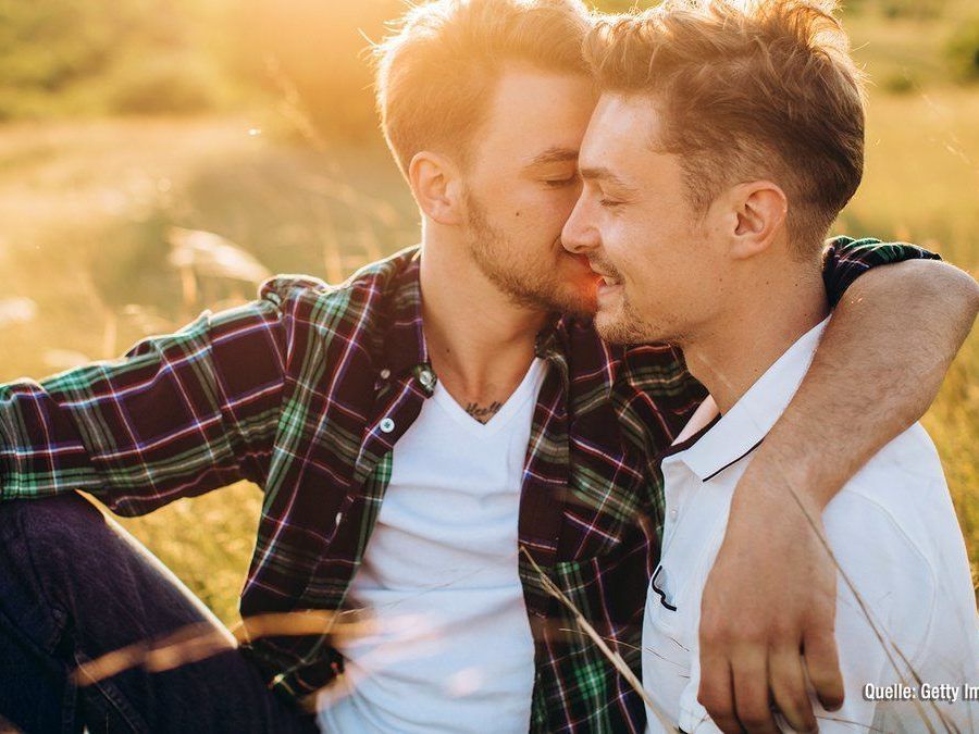 Die erste rein homosexuelle Datingshow sucht noch Kandidaten.
