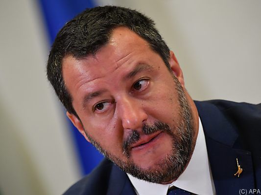 Salvini soll dem Parlament berichten Salvini soll dem Parlament berichten