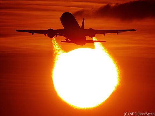 64-Jähriger Start von Maschine am Flughafen Belgrad verhindern 64-Jähriger Start von Maschine am Flughafen Belgrad verhindern