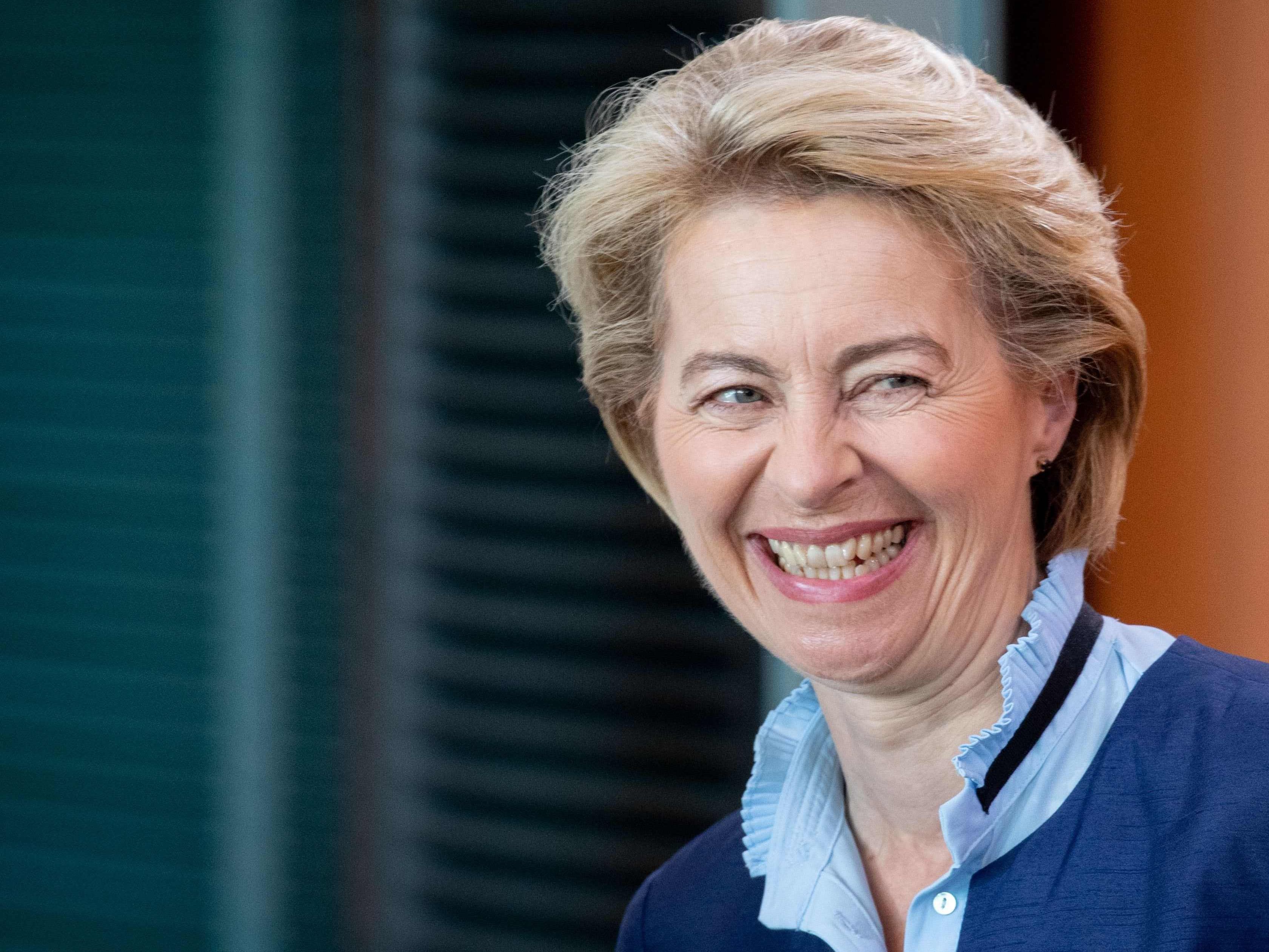 Van der Leyen gilt als enge Vertraute von Merkel